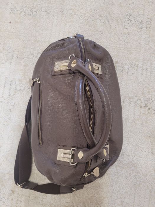 Продам новую Кожаную сумочку