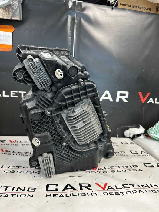 Фар фарове ляв за Volvo FH 4B FH5 far farove Волво ФХ 4Б ФХ5