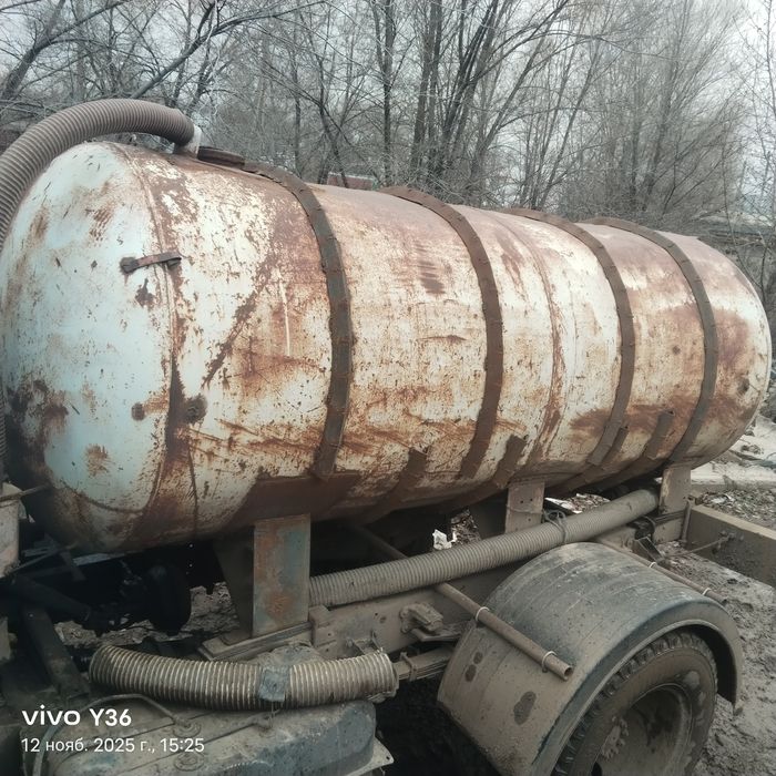 Продам бочку 4 куба