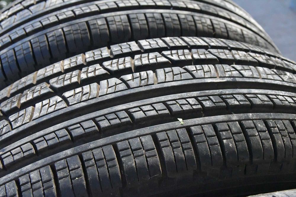 Set jante iarna / allseason Range Rover Vogue Sport 235 65 19 Pirelli