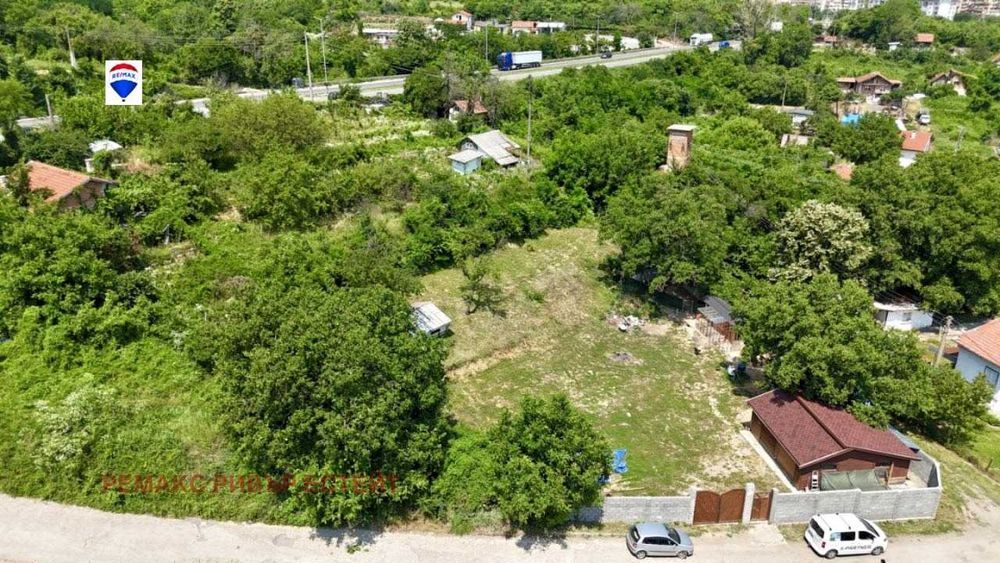 Продава се Парцел в Русе, в.з. Русофили - 1680 кв.м за 59 €/кв.м - Снимка #2