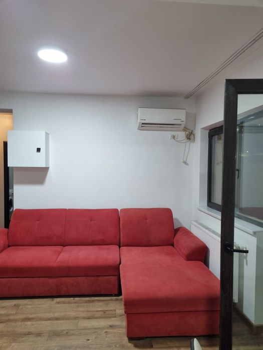 Inchiriere apartament 2 camere vis-a-vis de Complex "La Strada"