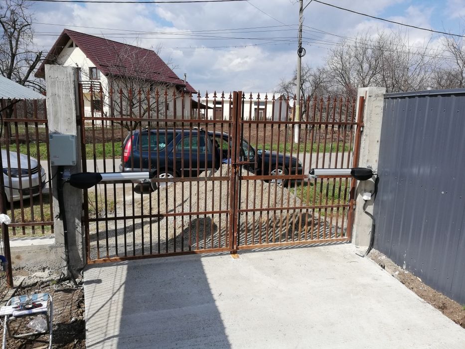 Montator automatizari și uși garj