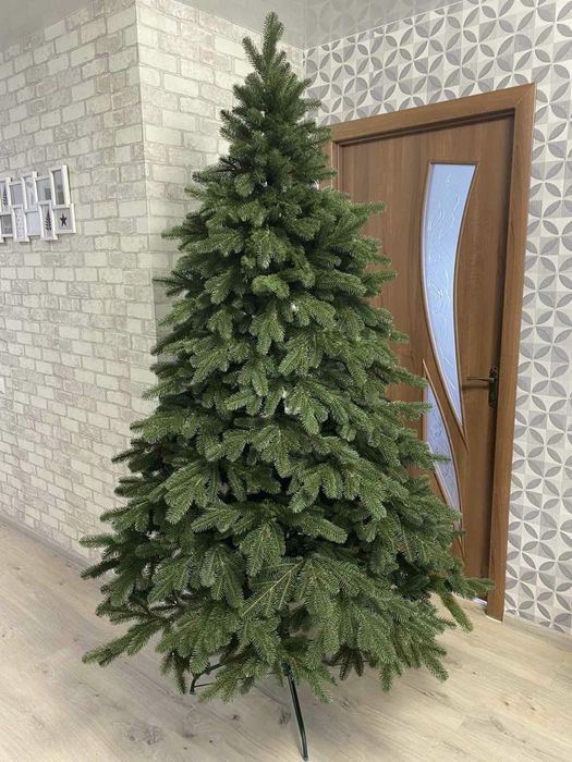 Исскуственные елки в аренду