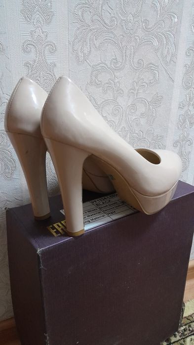 Продам женские обуви