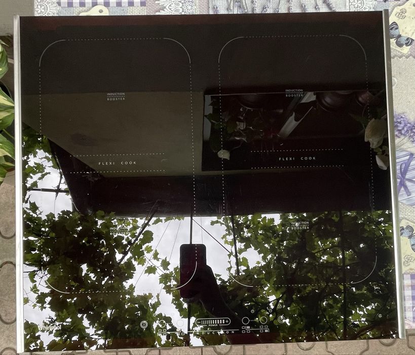 Oferta de craciun | Plita electrica cu inductie Whirlpool