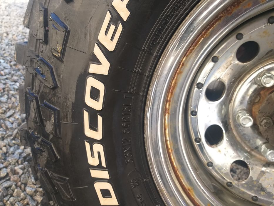 Vand roți 33 12.5 15 aproape noi