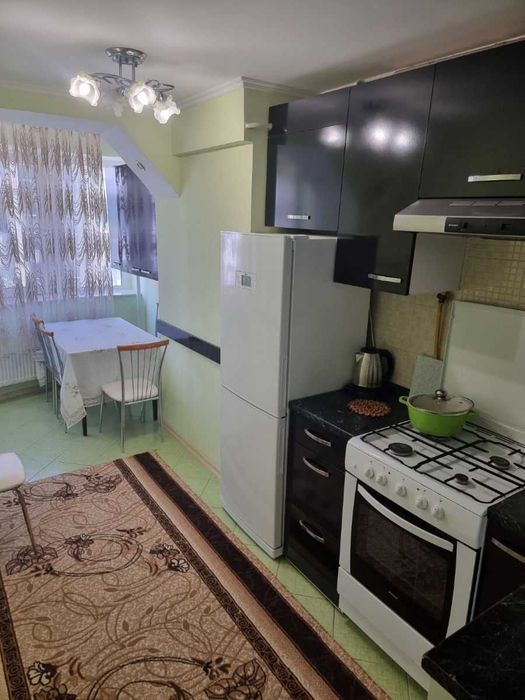 Дава се под наем Двустаен апартамент в София, Яворов - 61 кв.м за 375 € - Снимка #1