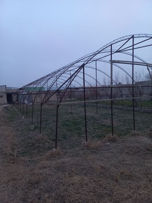 Теплица парник б/у 2.2 сотих  10 млн