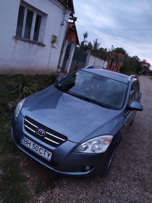 KIA Cee'd 2.0 crdi 170 cp