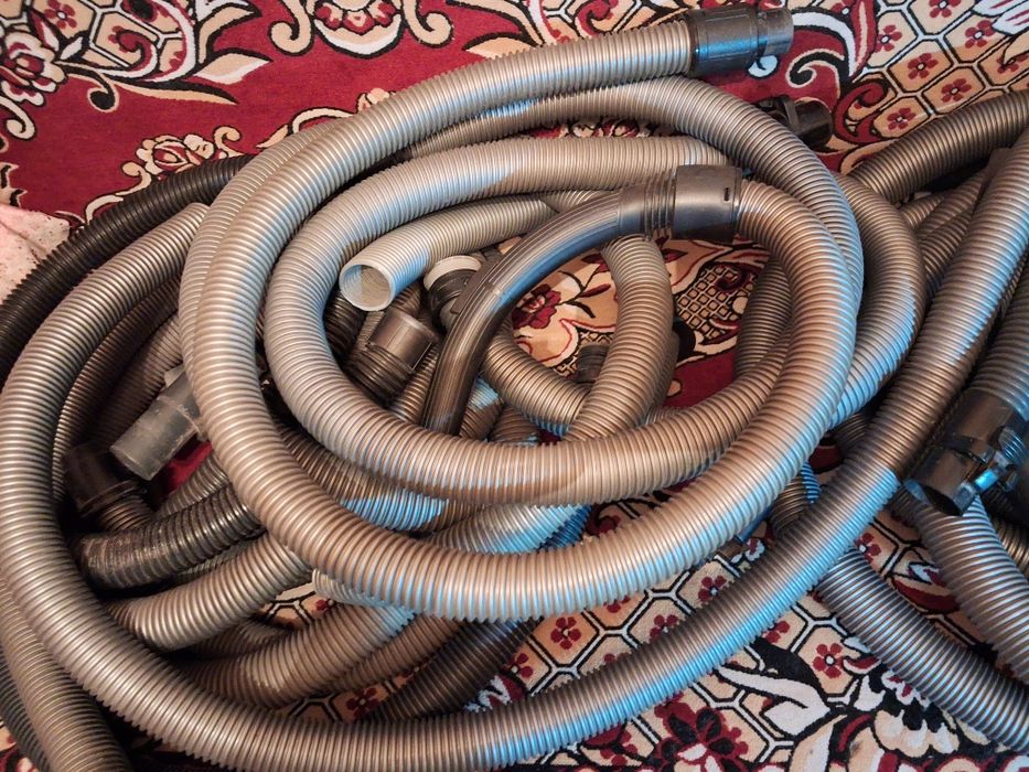 Продам шланги от пылесоса.