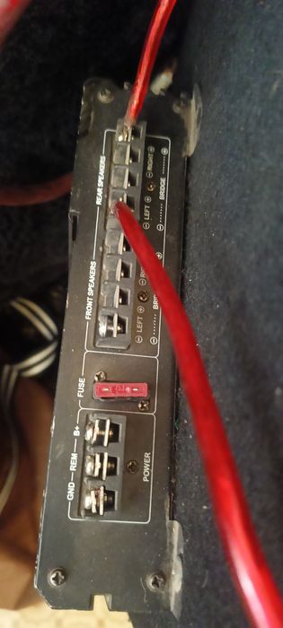 Продам 180тыс или обменяю на айфон.