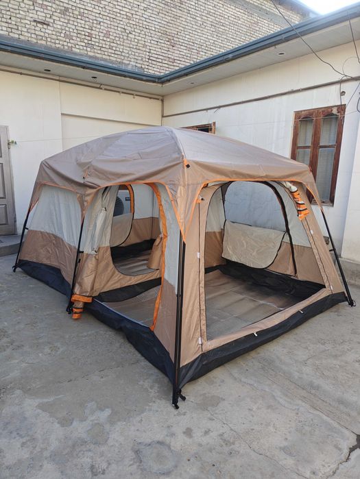 Аренда палатки  8 - 13 мест  (сутки - 250к) И доп. снаряжения.