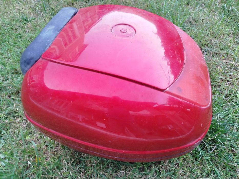 Куфар за мотор, скутер.