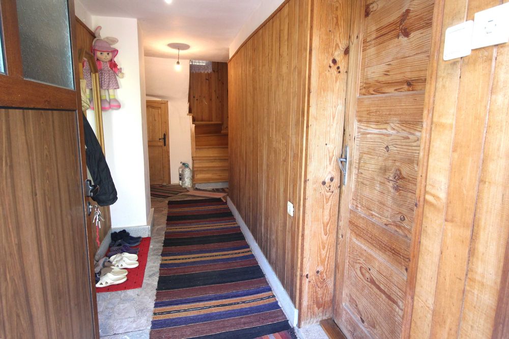 Продава се Къща в с. Гъбене, Област Габрово - 210 кв.м за 389 €/кв.м - Снимка #6