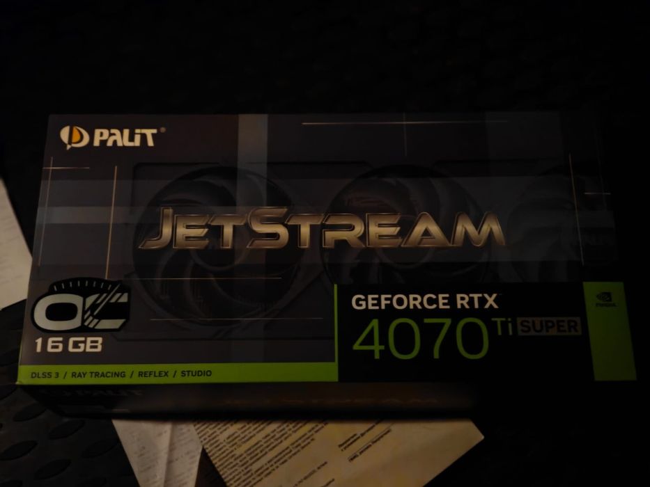 Срочно продам видеокарту RTX 4070ti Super
