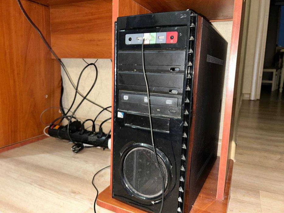 Компьютер Samsung SyncMaster B2230 БУ 2011