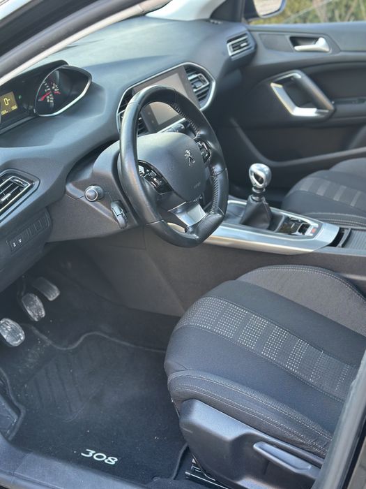 Peugeot 308 * Garantie * Facelift * Panoramic