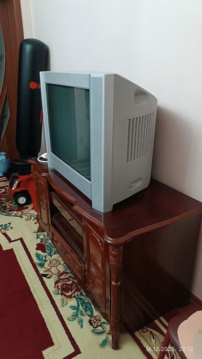 Телевизор с поставкой