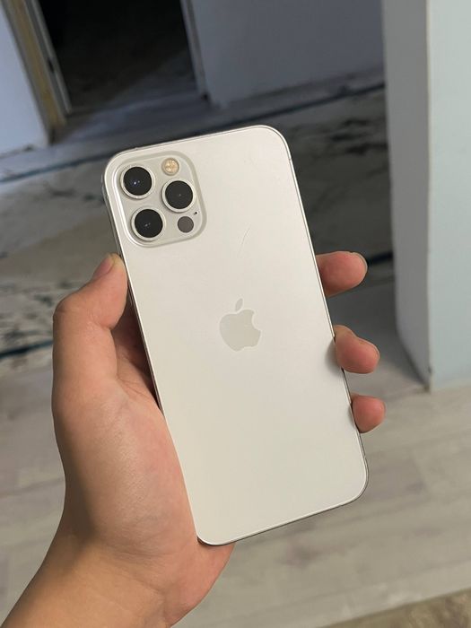 iPhone 12 pro White