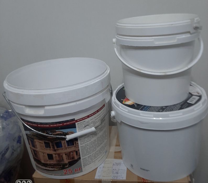 Ведра  чистые разные