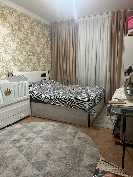 Продается 4х комнатная квартира, Район Сергели 5, 2 ой метро, 0837