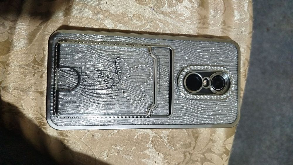 Redmi 5 pulus 4 64 tali