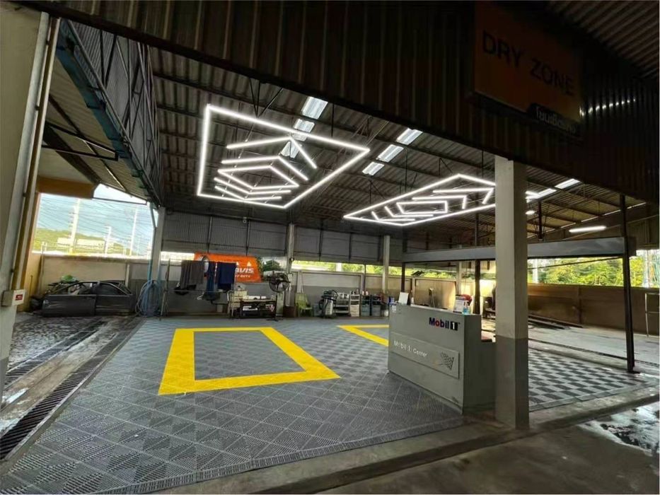 Led осветление за гараж работилница детайлинг фризьорски салон