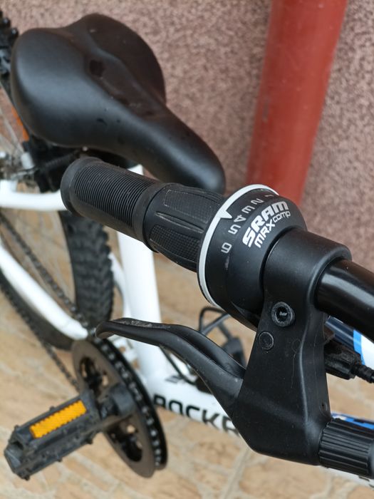 Vând bicicleta 6_9ani Rockrier