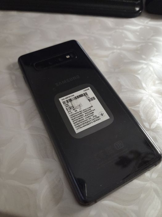 Samsung galaxy S10 128