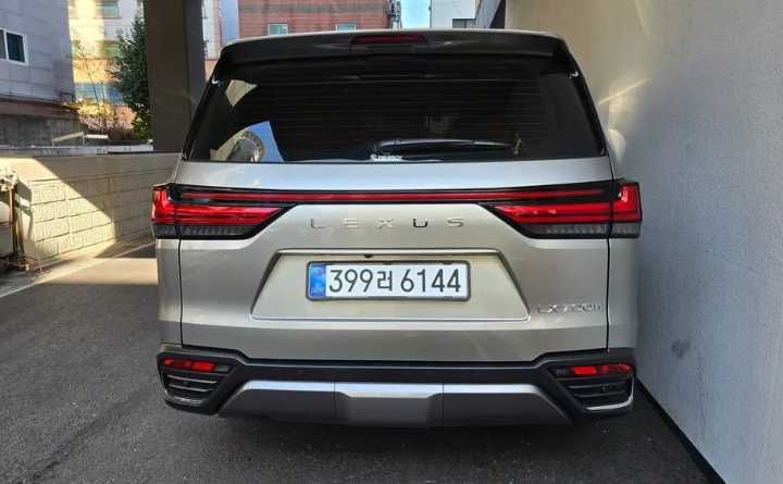 LEXUS LX700h бензин+гибрид