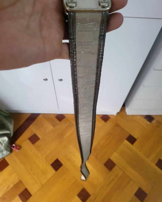 Продам женский ремень Ferre