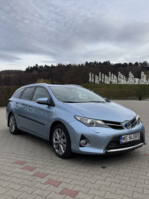 Vand Toyota Auris