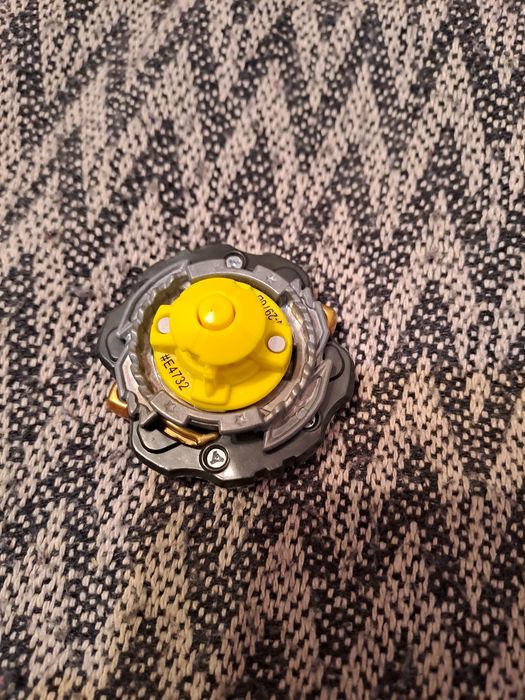 Геркулес игрушка бэйблэйд