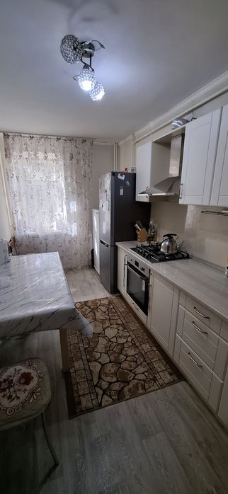 Продам 4 комн.квартиру