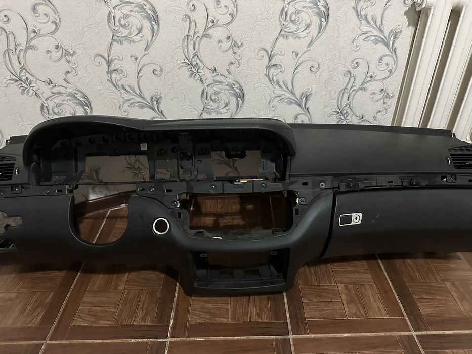 Мерседес S221 панель