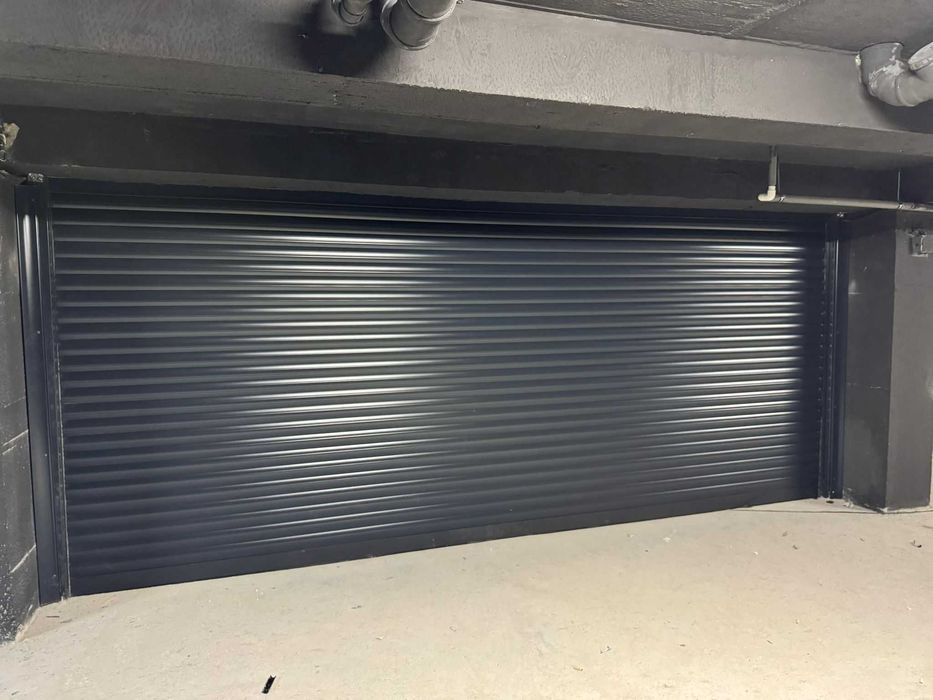 Usa pentru garaj, rulouri exterioare, automatizari porti, bariere