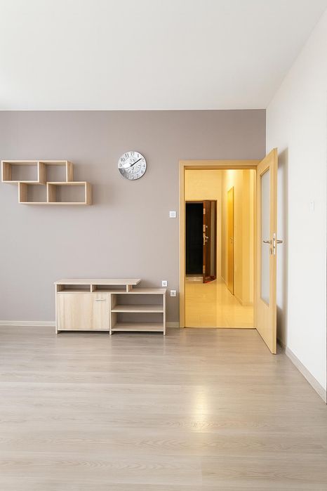 Дава се под наем Тристаен апартамент в Пловдив, Каменица 2 - 96 кв.м за 433.5 € - Снимка #3