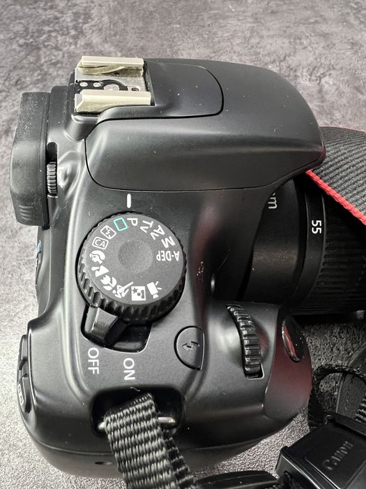 Canon EOS 1000D, EF-S 18-55