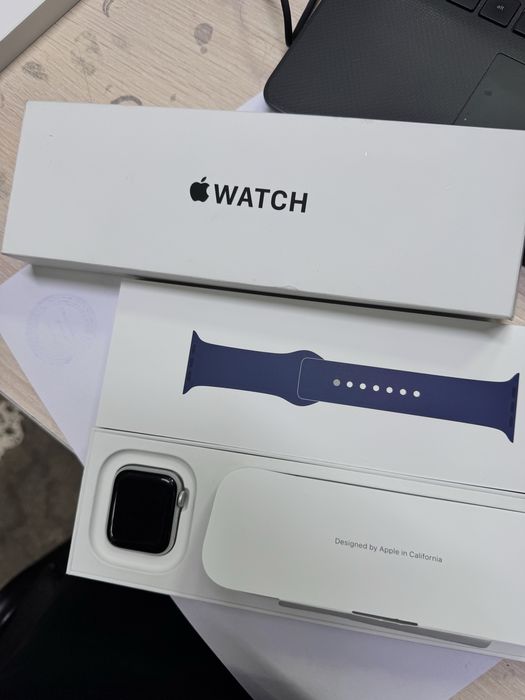Apple Watch Series SE 2 40mm {{Алматы}} 910032
