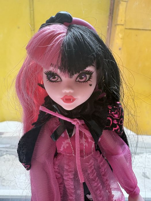 Продам куклу Монстер хай