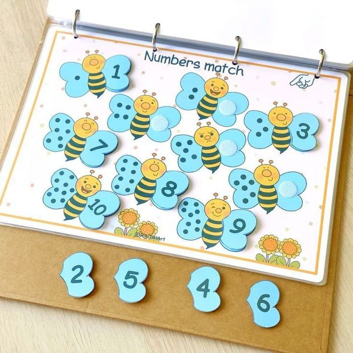 Развивающие игры на липучках для малышей