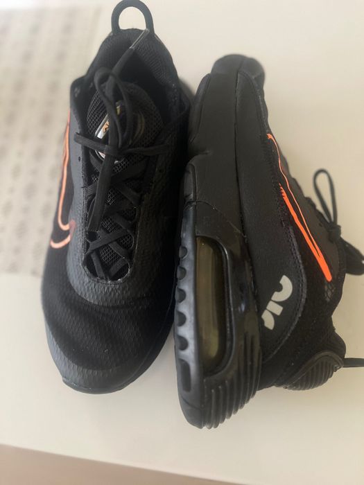 Nike маратонките