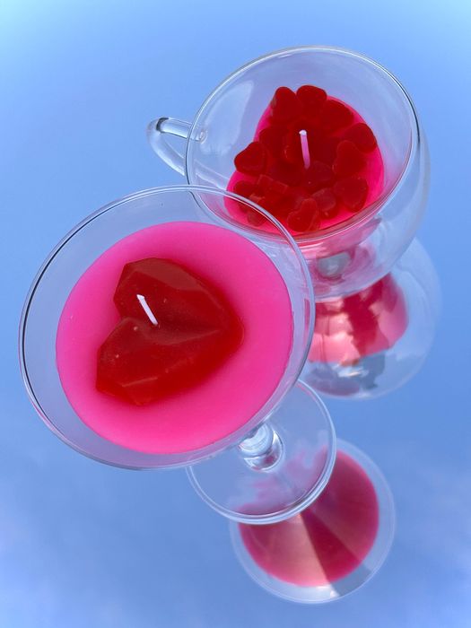 Свещ с бижу в чаша