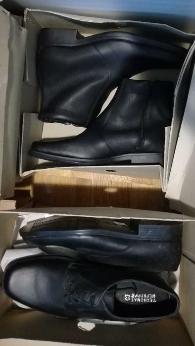 Продавам мъжки официални обувки  и боти