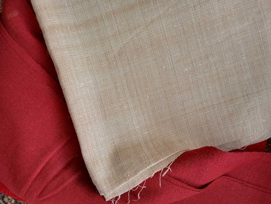 Продавам парчета платове