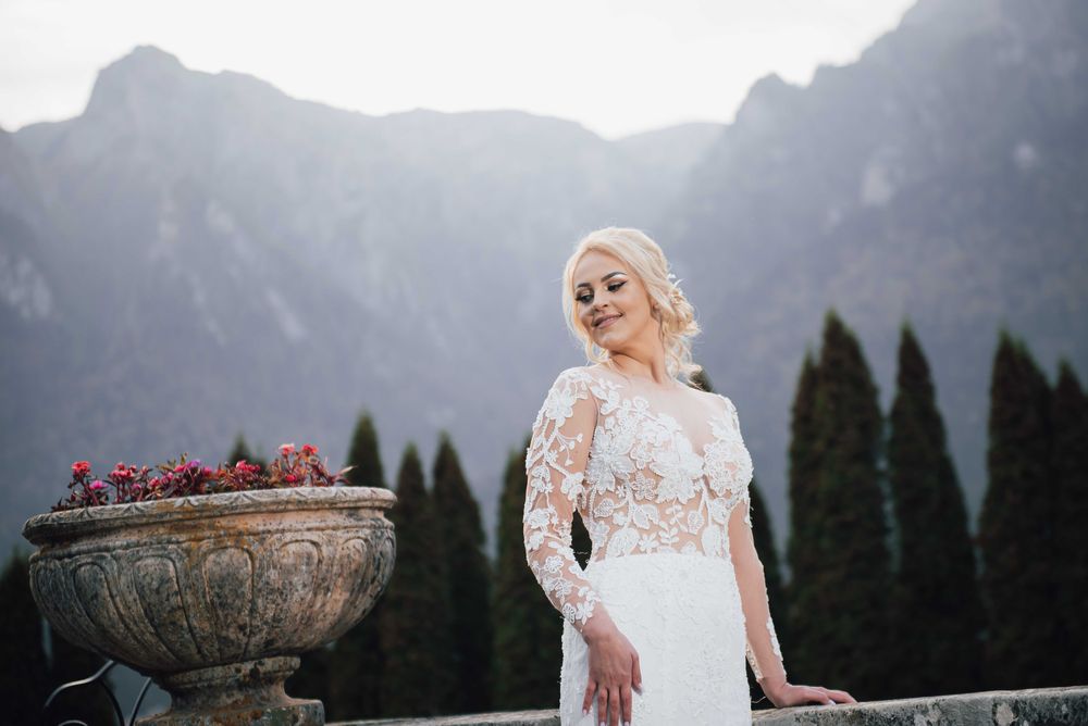 Vand rochie mireasa tip sirena