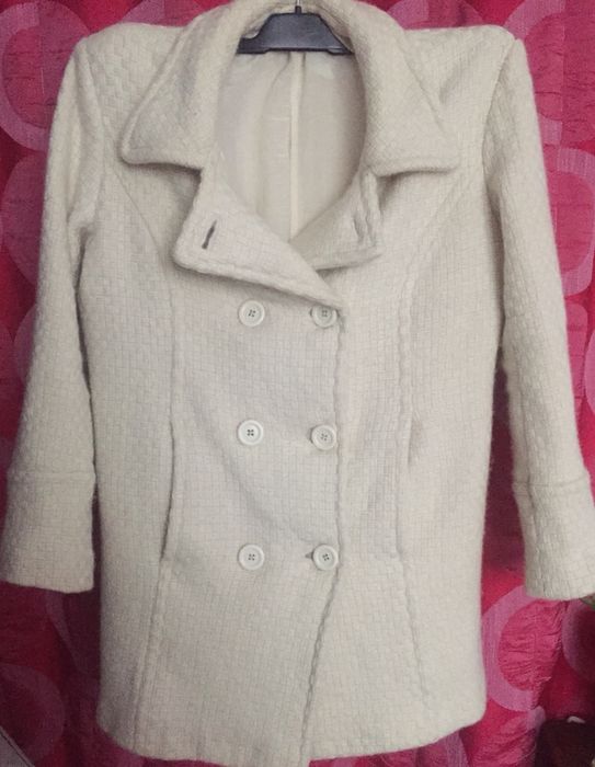 Леко палто - размер 42(L)