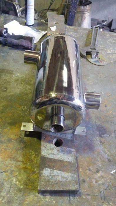 Изготовление теплообменников и гидрострелок из нержавеющей стали.