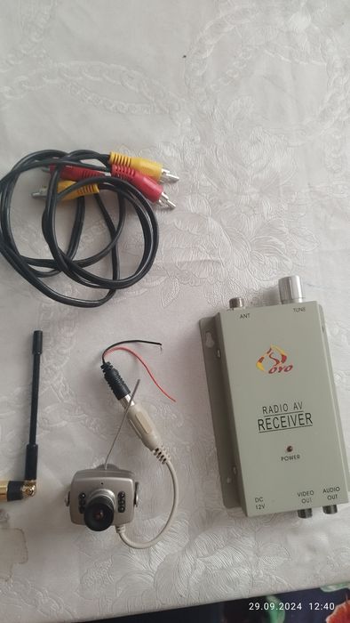 Комплект беспроводной камеры 1.2G радиоприёмник AV с блоком питания